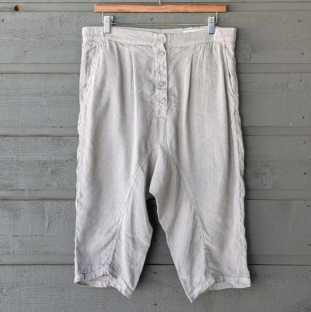 November 11 Taupe Khaki Linen Cupro Drop Crotch Bermuda Shorts Size Small